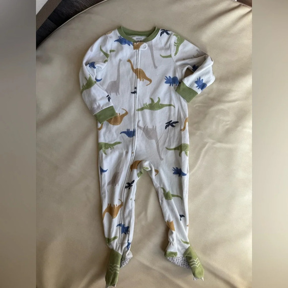 Bundle of dinosaur footed pajamas - Picture 5 of 13